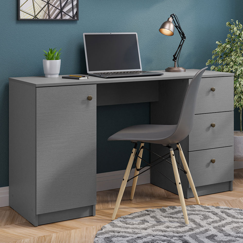 Madesa Modern Schreibtisch, Computertisch mit 3 Schubladen und 1 Tür, 136 x 45 x 77 cm, aus Holz - Grau